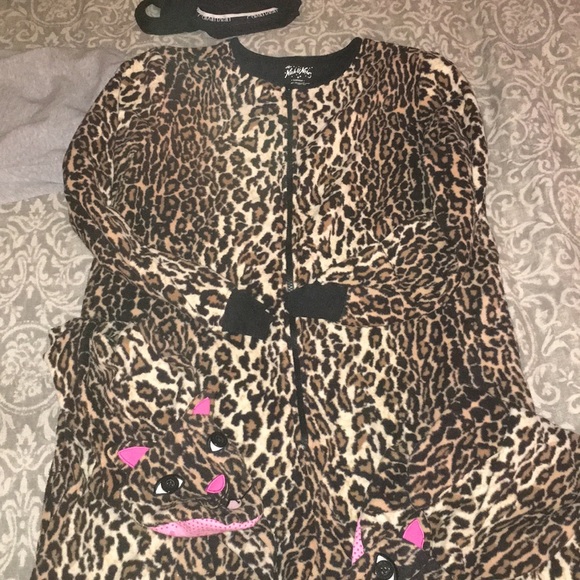 Nick & Nora Other - cheetah onesie